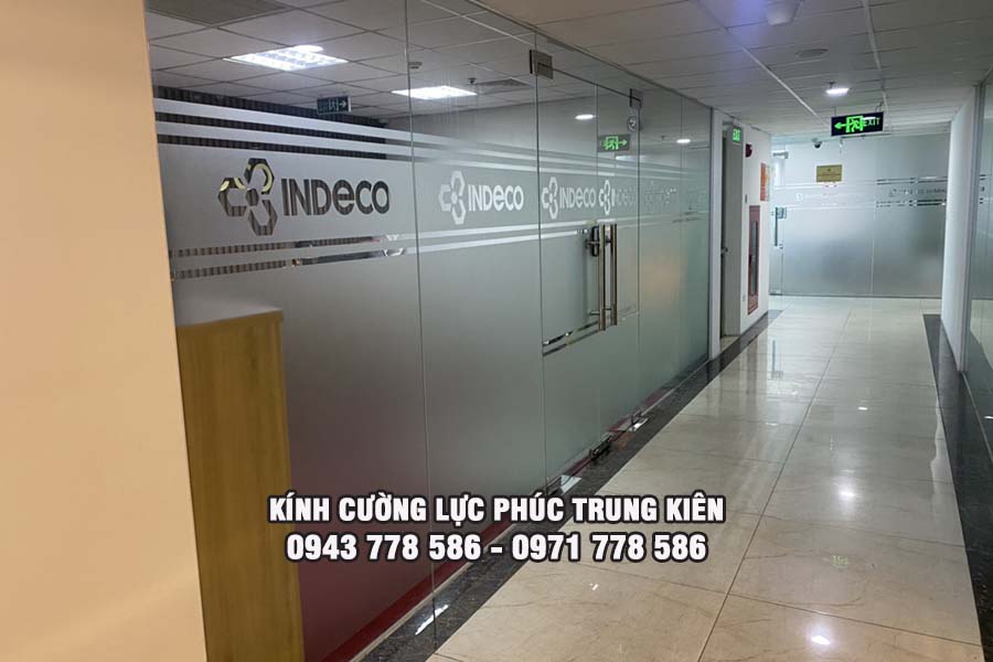 kính bán cường lực là gì